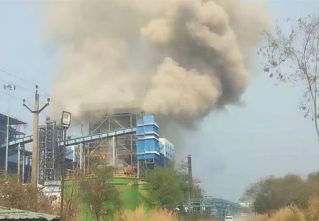 Chhattisgarh : वीज प्रकल्पात बॉयलरचा स्फोट, अनेकांचा मृत्यू