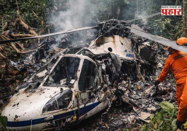 Indonesia helicopter crash : इंडोनेशियाच्या बोर्नियो बेटावर हेलिकॉप्टर कोसळून अपघात, आठ जणांचा मृत्यू