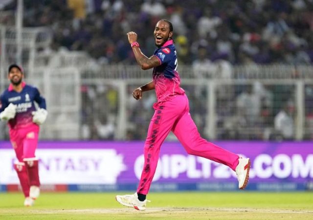 Jofra Archer : जोफ्रा आर्चरची अनोखी 'हॅटट्रिक'!