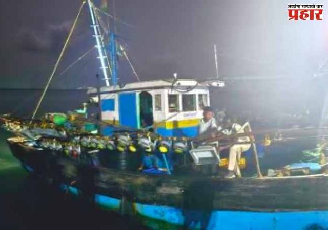 LED fishing boats will be cancelled : एलईडी मासेमारी बोटींना डिझेल पुरवठा करणाऱ्या मच्छिमार संस्थांची नोंदणी रद्द करणार