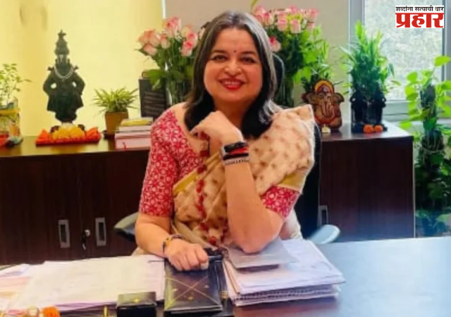 Women's Charter Adhikari : ‘मला महिला सचिव नको’; मंत्र्याच्या हट्टाचा महिला सनदी अधिकाऱ्याला अनुभव