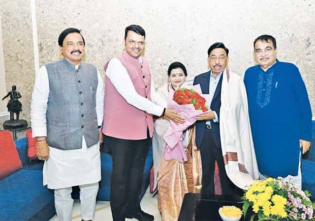 खासदार नारायण राणे यांना ७५ व्या वाढदिवशी मुख्यमंत्र्यांनी अशा दिल्या शुभेच्छा