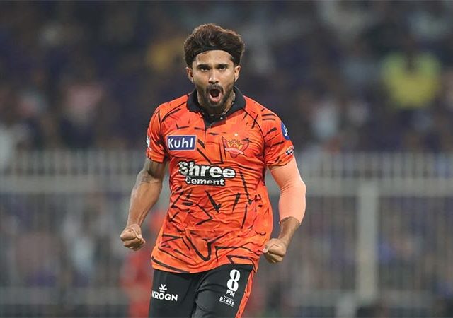 यजमान केकेआर पराभूत, हैदराबादचा दणदणीत विजय