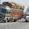 Overloaded Vehicles : महामार्गांवर ओव्हरलोड वाहनांना बसणार दणका; २ ते ४ पट अधिक शुल्क