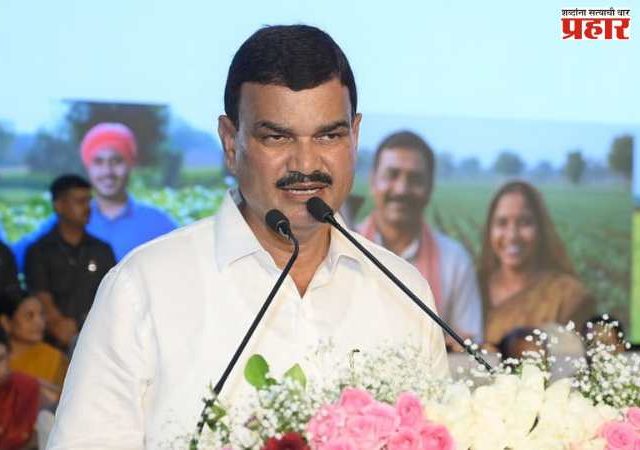 Agriculture Minister Dattatray Bharne : अनुदानित रासायनिक खतांचे वितरण आता ‘फार्मर आयडी’वर होणार : कृषी मंत्री दत्तात्रय भरणे
