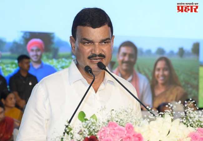 Agriculture Minister Dattatray Bharne : अनुदानित रासायनिक खतांचे वितरण आता ‘फार्मर आयडी’वर होणार : कृषी मंत्री दत्तात्रय भरणे