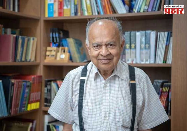 नारळीकरांचे बु‌द्धिवैभवी जग