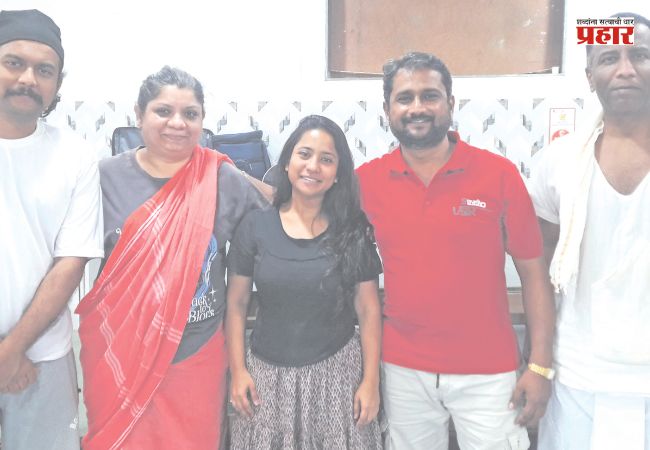 माध्यमांतराची गाथा…