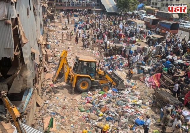 Bandra News : वांद्रे स्टेशन परिसरात अतिक्रमण हटवताना दगडफेक; ४ पोलीस, ६ आंदोलक जखमी