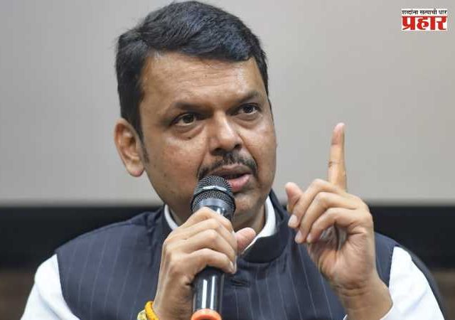 Devendra Fadnavis : इंधन बचतीसाठी मंत्र्यांच्या विमान प्रवासाला 'ब्रेक'