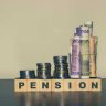 New Pension Scheme : सरकारी कर्मचाऱ्यांना मोठा दिलासा! निवृत्तीनंतर शेवटच्या पगाराच्या ५०% हमी पेन्शनची तयारी