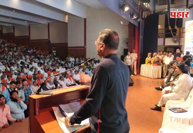 Pratap Sarnaik : “व्यवसायिक वाहन चालकांनी व्यवहारिक मराठी शिकणे ही काळाची गरज”; परिवहन मंत्री प्रताप सरनाईक यांचे प्रतिपादन