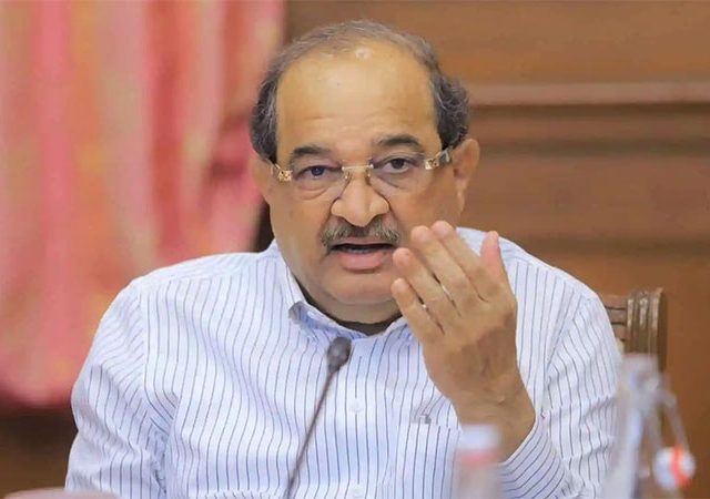 Shinde Committee : शिंदे समितीमुळे १२ लाख अर्जदारांना मिळाली कुणबी मराठा असल्याची प्रमाणपत्र