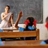 Teachers : निवडणुकीसह विविध कार्यालयांमध्ये प्रतिनियुक्तीवर गेलेल्या शिक्षकांना पुन्हा वर्गावर धाडणार