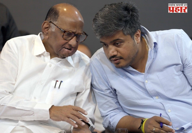 Sharad Pawar and Rohit Pawar : शरद पवारांनी बोलावलेल्या बैठकीला रोहित पवारांची दांडी