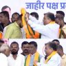 Suresh Mapari : वाशिममध्ये ठाकरे गटाला मोठा धक्का! २९ गाड्यांच्या ताफ्यासह सुरेश मापारींचा भाजपमध्ये भव्य प्रवेश