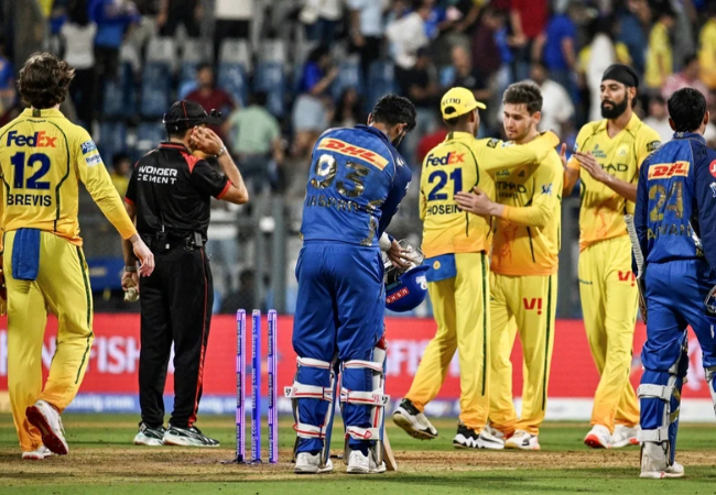 CSK VS MI : घरच्या मैदानावरील पराभावाचा बदला घेण्याची मुंबईला संधी, MI आणि CSK साठी ‘करो-या-मरो’चा सामना