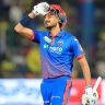 Axar Patel : दिल्लीला मोठा धक्का ! अक्षर पटेलला झाला एवढा मोठा दंड