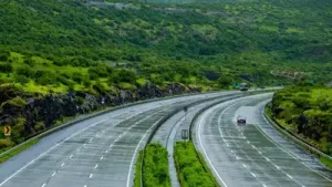 Nashik : द्वारका ते नाशिकरोड रस्ता लवकरच दहापदरी होणार