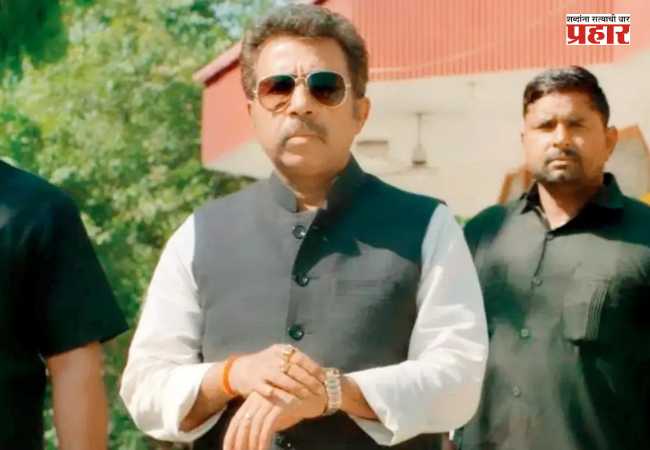 Actor Pankaj jha : फुलेराच्या आमदारजींचा साधेपणा होतोय व्हायरल; व्हायरल फोटोवर चाहत्यांच्या मजेशीर प्रतिक्रिया