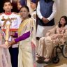 Singer Alka Yagnik : पद्मभूषण स्वीकारताना अशक्त दिसल्या अलका याज्ञिक; प्रकृतीबाबत चाहत्यांमध्ये चिंता