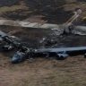 American B-52 Bomber Crash : अमेरिकन हवाई दलाला मोठा धक्का; कॅलिफोर्नियात हवाई दलाच्या बॉम्बरचे क्रॅश लँडिंग, ८ जणांचा मृत्यू