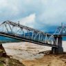 Assam Rain : ईशान्य भारतात पावसाचा कहर! आसाममध्ये महापूराने रेल्वे पूल वाहून गेला; २२ हजार नागरिक बेघर, १२ जिल्ह्यांचा संपर्क तुटला