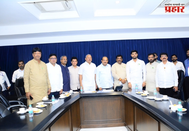 Nashik Pune High Speed Rail : नाशिक-पुणे हायस्पीड रेल्वेसाठी १ जुलैला मुख्यमंत्र्यांची बैठक; केंद्राकडे पाठपुराव्याचा निर्णय