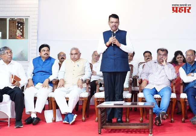 CM Devendra Fadnavis : मुख्यमंत्र्यांनी ‘वर्षा’वर घेतली भाजप आमदारांची बैठक
