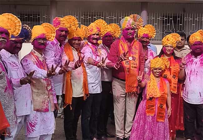 Samarth Panel : अखिल भारतीय मराठी चित्रपट महामंडळाच्या निवडणुकीत समर्थ पॅनेलचा दणदणीत विजय