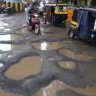 BMC News : पूर्व उपनगर आणि शहरातील काही वॉर्डामधील रस्त्यांवरील खड्डयांचे फेटाळले
