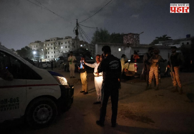 Pakistan Karachi Attack : पाकिस्तान हादरलं! कराचीतील रेंजर्स कॅम्पवर आत्मघाती हल्ला, अनेक जण जखमी