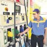 Petrol Diesel Price Today : क्रूड ऑइल झाले स्वस्त, पण इंधन महागच! जाणून घ्या आजचे पेट्रोल-डिझेल दर