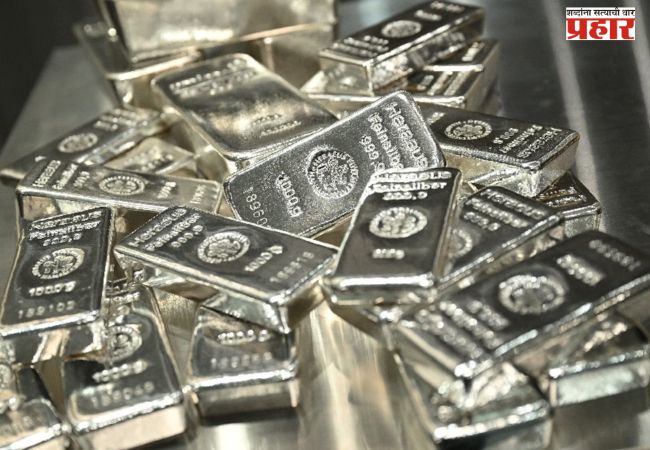 Silver Trade : चांदीच्या आयातीसाठी आता ‘डीजीएफटी’चा परवाना बंधनकारक