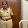 Pune Crime : PSI असल्याचा बनाव; एका लहान चुकीने महिला तोतया पोलिसाचा भांडाफोड!