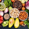 Healthy Monsoon Diet : पावसाळ्यात कोणते पदार्थ खावेत आणि कोणते टाळावेत?