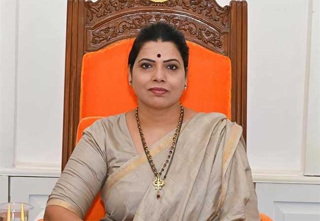 Ritu Tawde : धमक्यांना घाबरत नाही, बॉम्बस्फोट धमकीच्या ईमेल वर महापौर रितू तावडेंची प्रतिक्रिया
