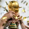 Fifa World Cup Trophy : फिफा टॉफी पूर्णपणे सोन्याची असते का ? जाणून घ्या 'या' रंजक गोष्टी