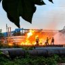 Haldia Refinery Fire : हल्दिया रिफायनरीच्या पाइपलाइनला आग; १५ कर्मचारी जखमी, रेल्वे सेवेवरही परिणाम