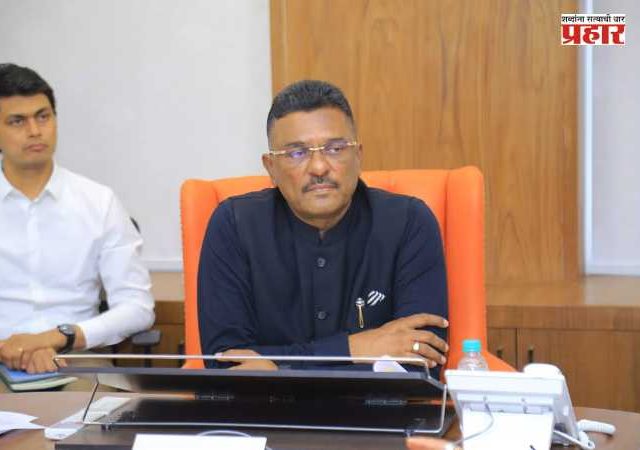 Minister Pratap Sarnaik : एसटी बसस्थानकांच्या २०० मीटर परिसरात खासगी वाहनांना 'नो एन्ट्री'; मंत्री प्रताप सरनाईक यांचे निर्देश