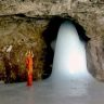 Amarnath Yatra 2026 : भूस्खलनामुळे थांबलेल्या अमरनाथ यात्रेला पुन्हा सुरुवात; ६ हजारांहून अधिक भाविक बाल्टालकडे रवाना