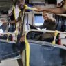 Mumbai Best Bus Driver : भररस्त्यात बस थांबवून शेवपुरी खाण्याचा मोह पडला महागात; चालकाच्या व्हायरल व्हिडिओवर आता प्रशासनाची कारवाई