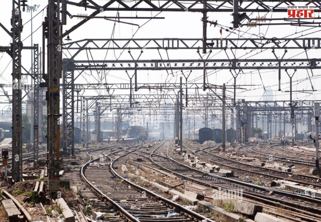 Central Railway : दक्षिण-पूर्व घाट विभागातील तिसरी लाईन पूर्ववत होईपर्यंत मध्य रेल्वेच्या काही रेल्वे सेवांचे रद्दीकरण / शॉर्ट टर्मिनेशन / शॉर्ट ओरिजिनेशन / मार्गातील बदल