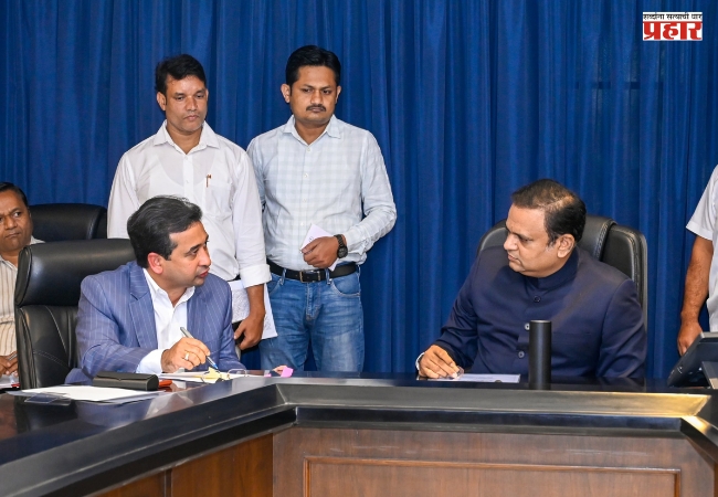Sassoon Dock : फिनलँडच्या कंपन्यांच्या सहकार्याने होणार ससून डॉकचे आधुनिकीकरण, विधानसभा अध्यक्ष राहुल नार्वेकर आणि मंत्री नितेश राणे यांच्यात बैठक