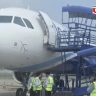 Dubai-Mumbai IndiGo Flight : दुबई-मुंबई विमानाचे राजकोटमध्ये इमर्जन्सी लँडिंग; कार्गो होल्डमध्ये धूर दिसल्याने धावपळ