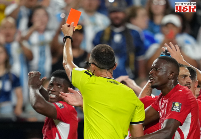 FIFA2026 : ‘VAR’ आणि हाय-टेक नियमांचा फुटबॉलवर वाढता प्रभाव; चाहत्यांमध्ये आणि खेळाडूंमध्ये संभ्रम