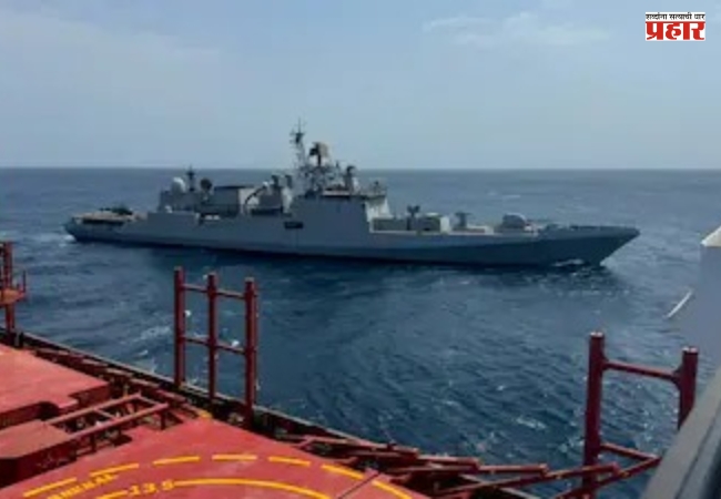 Indian Navy : एडनच्या आखातात भारतीय नौदलाची मोठी कारवाई; समुद्री चाच्यांचा हल्ला हाणून पाडला