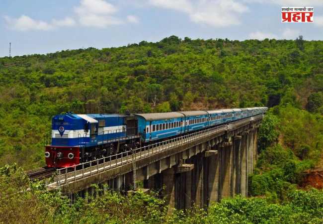Kokan Railway : गणेशभक्तांसाठी रेल्वेची खास भेट! कोकण मार्गावर विशेष गाड्या आणि नवीन थांबे; पाहा पूर्ण वेळापत्रक