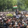 CJP Protest : कॉकरोच जनता पार्टीच्या आंदोलनात इंटरनेट बंद तरी संपर्क सुरू! ऑफलाइन मेसेजिंग तंत्रज्ञान चर्चेत