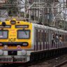 Mumbai Local Delay : पावसामुळे मुंबईकरांची धावपळ वाढली! मध्य, पश्चिम आणि हार्बर मार्गावरील लोकल उशिराने